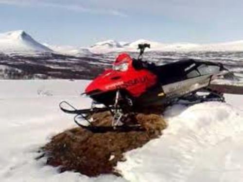 Product picture Polaris Snowmobile 2007-2011 IQ RMK Switchback Repair Manual